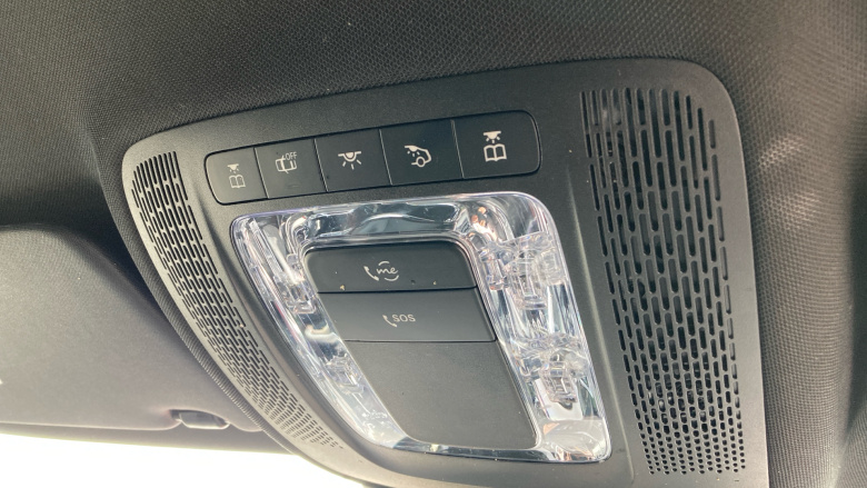 Mercedes-Benz GLB 200 AMG Line Premium 5dr 7G-Tronic Petrol Estate